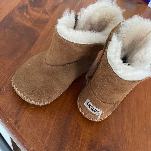 UGG | Shoes | Like New Size 45 Baby 
